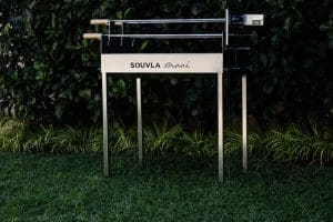 Clean souvla braai in the garden